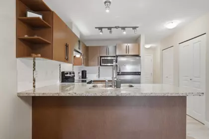 Kitchen Island Photo of 403 2088 Beta Avenue, Burnaby, BC