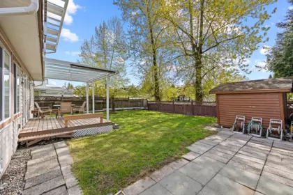 Front Yard Photo of 15488 108a Avenue, Surrey, BC