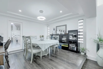 , Surrey, BC, Surrey — Single Family Residence for sale