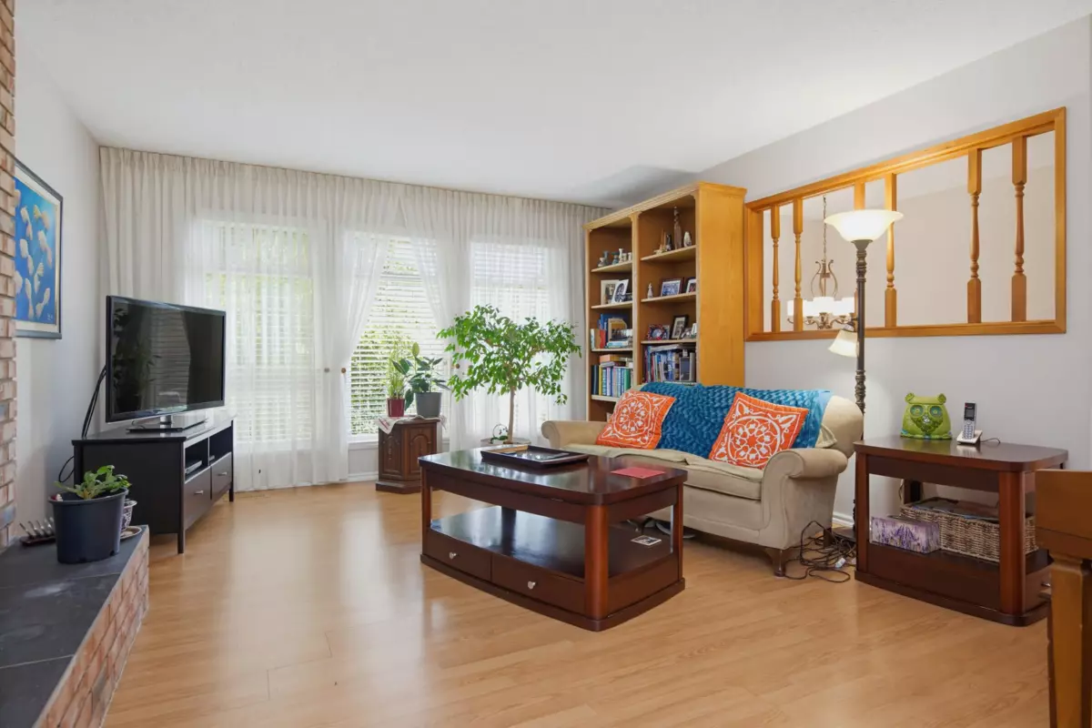 Dining Area Photo of 5174 209a Street, Langley, BC