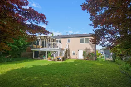 Hot Tub / Spa Photo of 5174 209a Street, Langley, BC