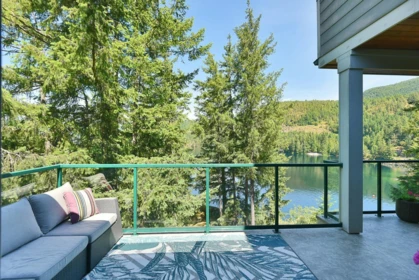 Office / Den Photo of 6005-09 Bluff Place, Madeira Park, BC
