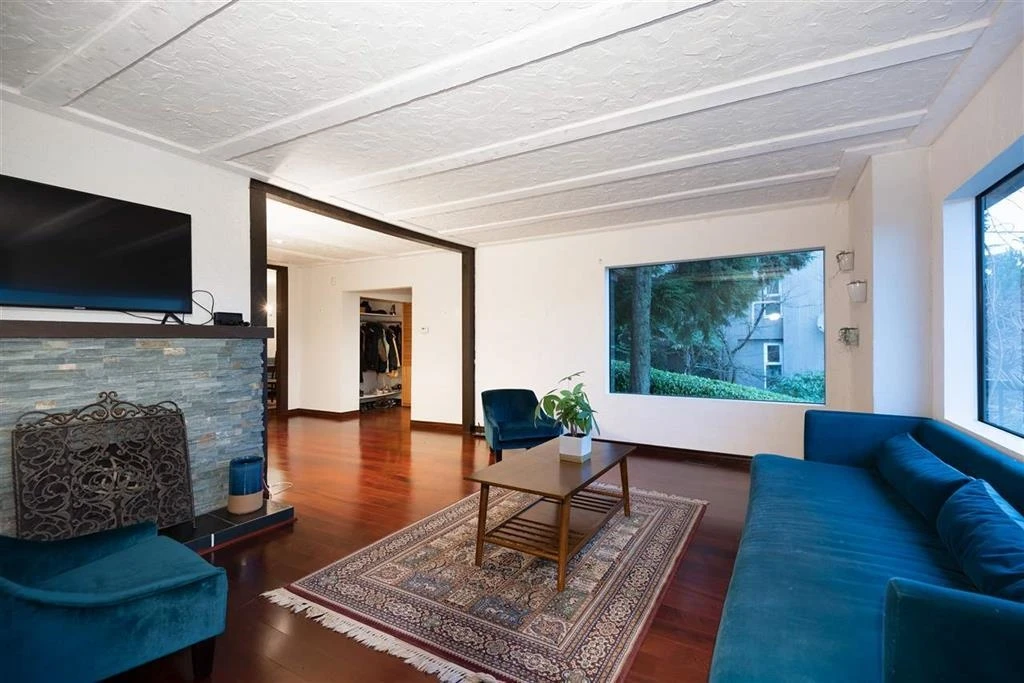 Family Room Photo of 3311 Quesnel Drive, Vancouver, BC