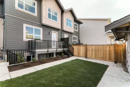 Staircase Photo of 20685 76 Avenue, Langley, BC
