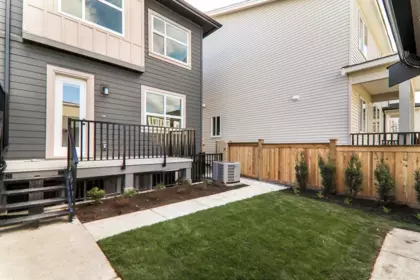 Swimming Pool Photo of 20685 76 Avenue, Langley, BC