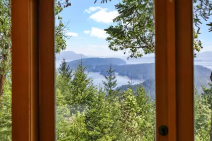Mudroom Photo of 1495 Coats Drive, Gabriola Island, BC