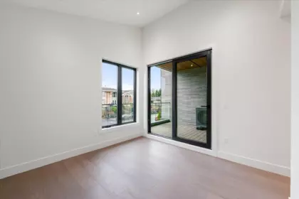 Hallway Photo of 103 1518 Hatton Avenue, Burnaby, BC