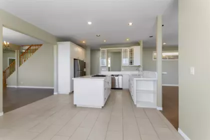 Basement Recreation Room Photo of 186 E Braemar Road, Vancouver, BC