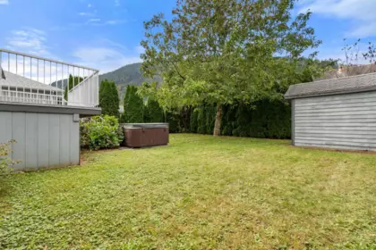 Swimming Pool Photo of 322 Miami River Drive, Harrison Hot Springs, BC