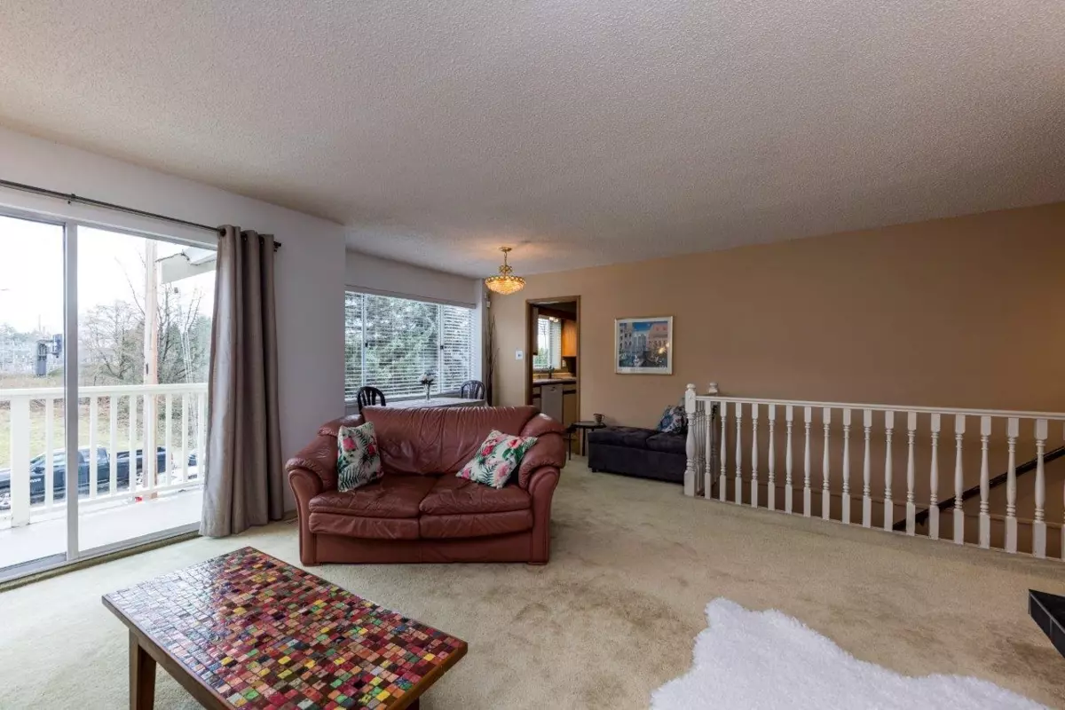 Family Room Photo of 475 Orwell Street, North Vancouver, BC