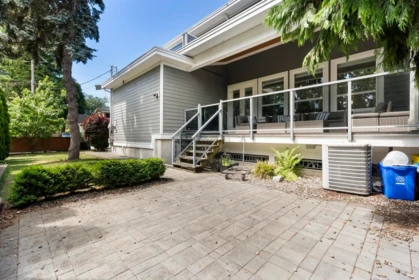 Fitness Center Photo Near 1580 Chestnut Street, Surrey, BC