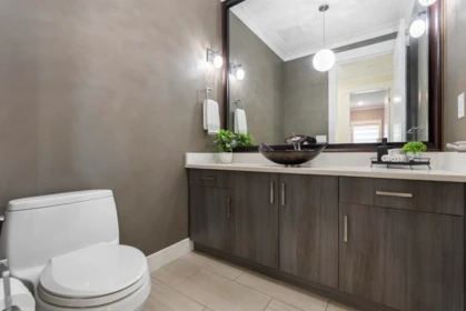Guest Bathroom Photo of 1580 Chestnut Street, Surrey, BC
