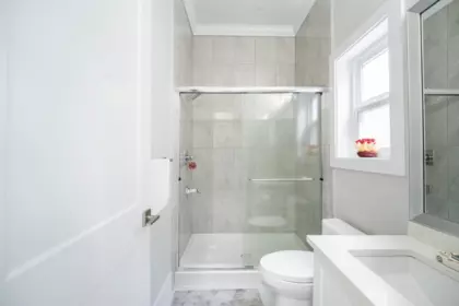 Primary Bathroom Photo of 6176 140 Street, Surrey, BC