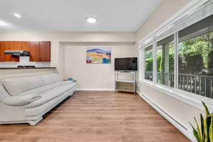 8 7136 18th Avenue, Burnaby, BC, Burnaby — Townhouse for sale