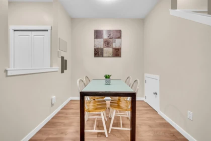 Kitchen Island Photo of 8 7136 18th Avenue, Burnaby, BC