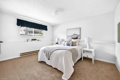 Powder Room Photo of 12905 99 Avenue, Surrey, BC