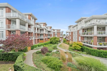 206 4211 Bayview Street, Richmond, BC, Richmond — Apartment/Condo for sale