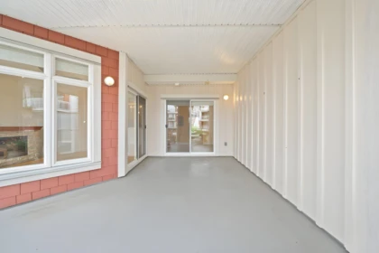 Primary Bathroom Photo of 206 4211 Bayview Street, Richmond, BC