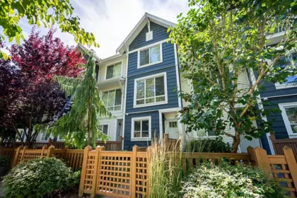 4 3039 156 Street, Surrey, BC, Surrey — Townhouse for sale