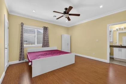 Hallway Photo of 13296 62a Avenue, Surrey, BC