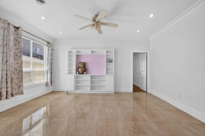 Walk-In Closet Photo of 13296 62a Avenue, Surrey, BC