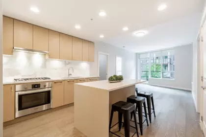 322 3563 Ross Drive, Vancouver, BC, Vancouver — Apartment/Condo for sale