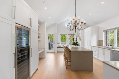 Breakfast Nook Photo of 1733 Fulton Avenue, West Vancouver, BC