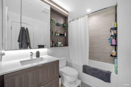 Primary Bedroom Photo of 1105 2351 Beta Avenue, Burnaby, BC
