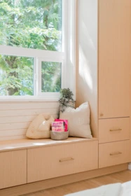 Laundry Room Photo of 14 E Croker Island, North Vancouver, BC