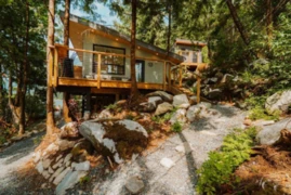 14 E Croker Island, North Vancouver, BC