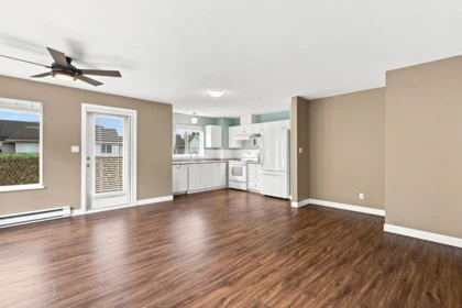 412 33718 King Road, Abbotsford, BC, Abbotsford — Apartment/Condo for sale