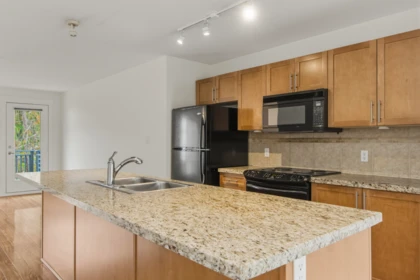 1176 Wingtip Place, Squamish, BC, Squamish — Townhouse for sale
