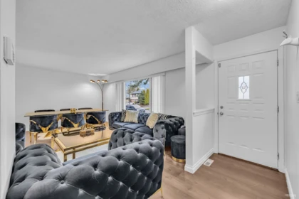 Breakfast Nook Photo of 22938 Fuller Avenue, Maple Ridge, BC