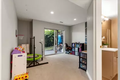 Swimming Pool Photo of 58 46840 Russell Road, Chilliwack, BC