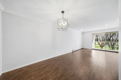 208 10631 No. 3 Road, Richmond, BC, Richmond — Apartment/Condo for sale