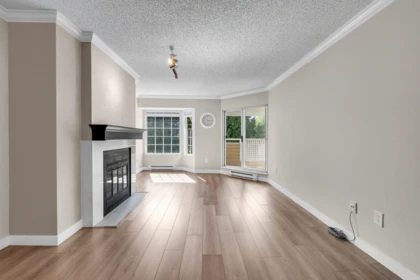 309 7571 Moffatt Road, Richmond, BC, Richmond — Apartment/Condo for sale