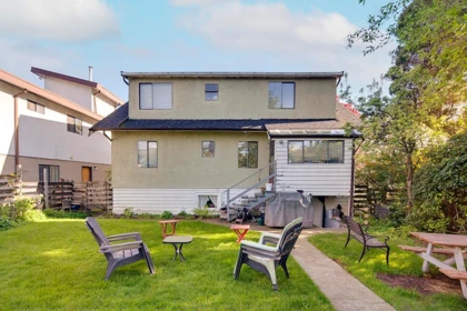 Kitchen Photo of 1373 W 64th Avenue, Vancouver, BC