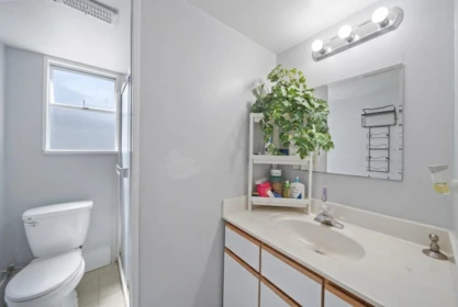 Hot Tub / Spa Photo of 8167 Cedar Street, Mission, BC