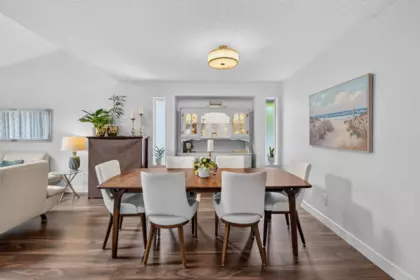 Breakfast Nook Photo of 6842 137a Street, Surrey, BC