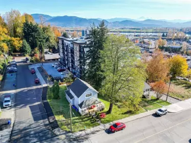 7380 James Street, Mission, BC, Mission — Duplex for sale