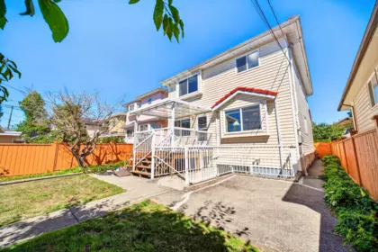 Hot Tub / Spa Photo of 6673 Gladstone Street, Vancouver, BC
