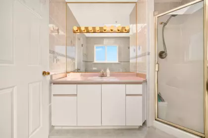 Laundry Room Photo of 6673 Gladstone Street, Vancouver, BC