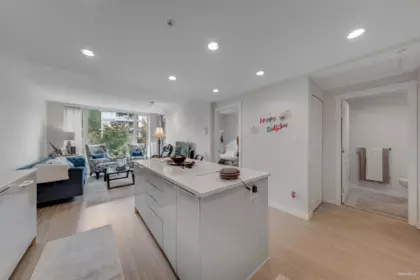 Kitchen Island Photo of 304 3100 Windsor Gate, Coquitlam, BC