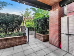 117 723 W 3rd Street, North Vancouver, BC