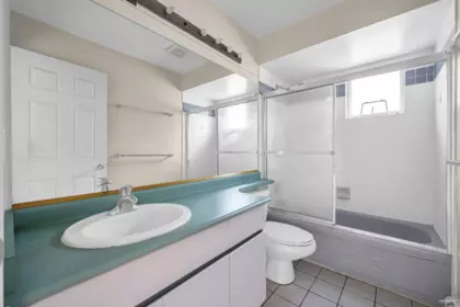 Laundry Room Photo of 1945 W 44th Avenue, Vancouver, BC