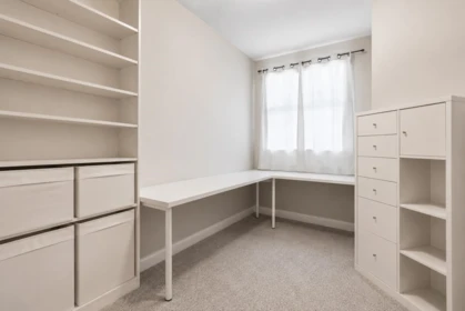 Mudroom Photo of 403 46021 Second Avenue, Chilliwack, BC
