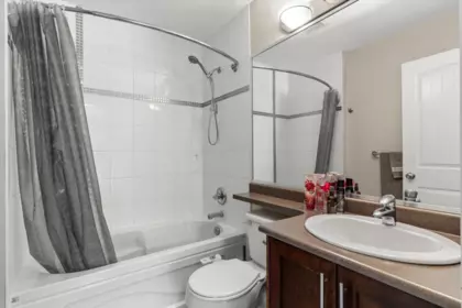 Laundry Room Photo of 13 5623 Teskey Way, Chilliwack, BC