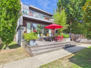 2996 W 11th Avenue, Vancouver, BC, Vancouver — Single Family Residence for sale