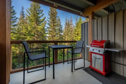 Kitchen Photo of 25 2301 Taluswood Place, Whistler, BC