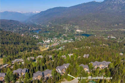 Outdoor Kitchen Photo of 25 2301 Taluswood Place, Whistler, BC